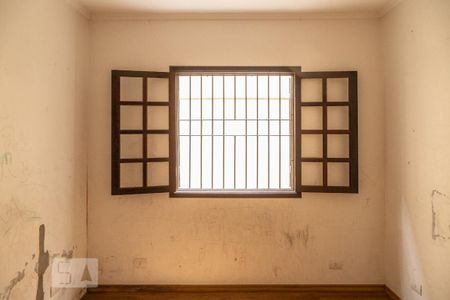 Casa à venda com 361m², 6 quartos e 4 vagasQuarto 2