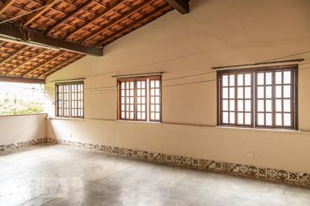 Casa à venda com 361m², 6 quartos e 4 vagasTerraço