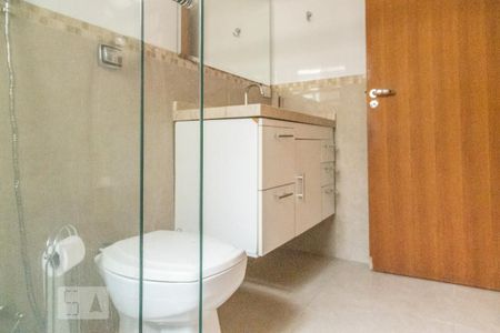 Casa à venda com 361m², 6 quartos e 4 vagasBanheiro da Suíte