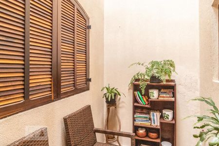 Casa à venda com 361m², 6 quartos e 4 vagasEdícula - Área livre