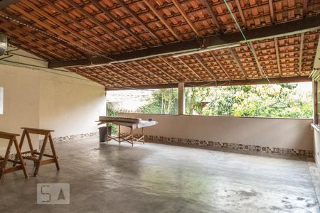 Casa à venda com 361m², 6 quartos e 4 vagasTerraço