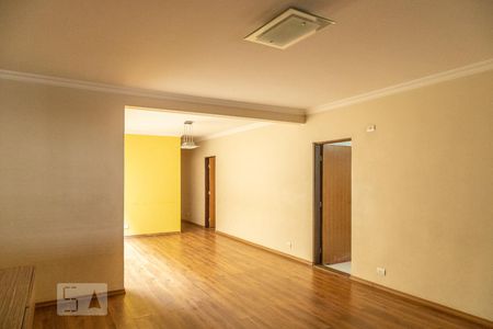 Sala de casa à venda com 5 quartos, 264m² em Parque Boturussu, São Paulo