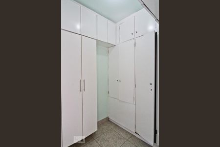 Apartamento para alugar com 125m², 3 quartos e 1 vaga Apartamento para alugar com 125m², 3 quartos e 1 vagaQuarto de Serviço