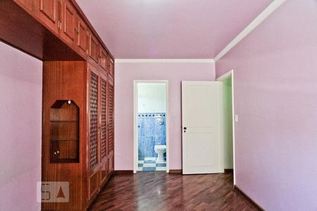 Apartamento para alugar com 125m², 3 quartos e 1 vaga Apartamento para alugar com 125m², 3 quartos e 1 vagaSuíte