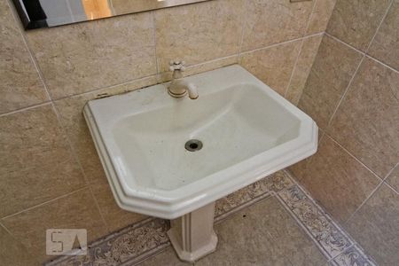 Apartamento para alugar com 125m², 3 quartos e 1 vaga Apartamento para alugar com 125m², 3 quartos e 1 vagaBanheiro