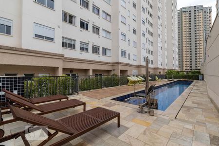 Apartamento à venda com 43m², 2 quartos e sem vaga Apartamento à venda com 43m², 2 quartos e sem vagaÁrea comum - Piscina Adulto