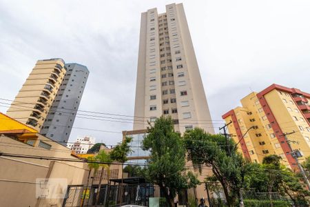 Apartamento à venda com 43m², 2 quartos e sem vaga Apartamento à venda com 43m², 2 quartos e sem vagaFachada