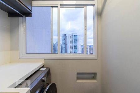 Apartamento à venda com 43m², 2 quartos e sem vaga Apartamento à venda com 43m², 2 quartos e sem vagaCozinha e Área de Serviço