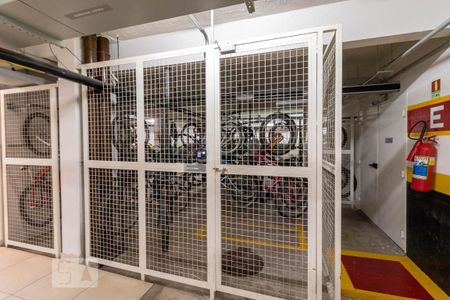 Apartamento à venda com 43m², 2 quartos e sem vaga Apartamento à venda com 43m², 2 quartos e sem vagaBicicletário