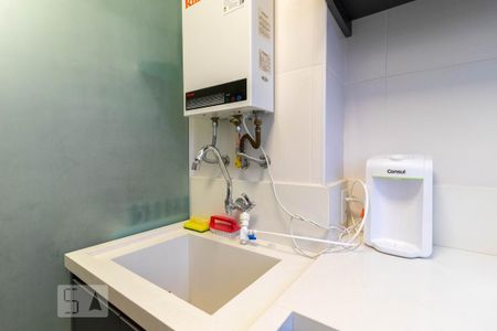 Apartamento à venda com 43m², 2 quartos e sem vaga Apartamento à venda com 43m², 2 quartos e sem vagaCozinha e Área de Serviço