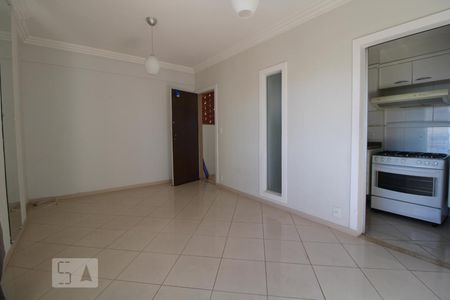 Sala de kitnet/studio à venda com 1 quarto, 50m² em Centro, Campinas