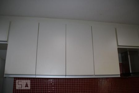 Casa de condomínio à venda com 250m², 5 quartos e 2 vagasCozinha