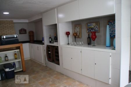 Casa de condomínio à venda com 250m², 5 quartos e 2 vagasEspaço Gourmet