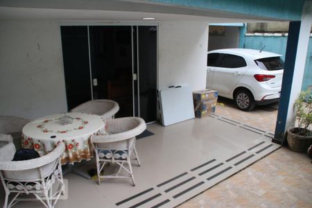 Casa de condomínio à venda com 250m², 5 quartos e 2 vagasVaranda do imóvel