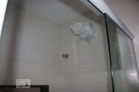 Casa de condomínio à venda com 250m², 5 quartos e 2 vagasBanheiro Quarto 2