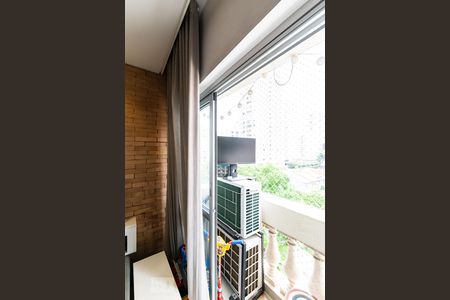 Sacada da Sala de apartamento à venda com 2 quartos, 78m² em Vila Clementino, São Paulo