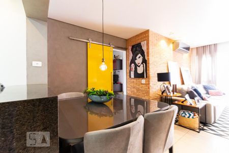 Apartamento à venda com 78m², 2 quartos e 1 vagaSala de Jantar