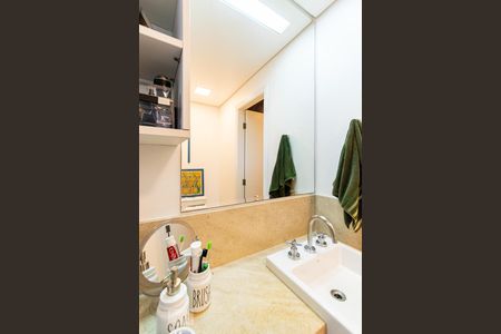 Apartamento à venda com 78m², 2 quartos e 1 vagaBanheiro da Suíte