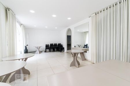 Apartamento à venda com 78m², 2 quartos e 1 vagaSalão de Festas