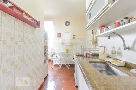 Apartamento à venda com 88m², 2 quartos e sem vagaCozinha