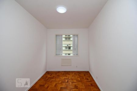 Apartamento à venda com 143m², 3 quartos e 1 vaga Apartamento à venda com 143m², 3 quartos e 1 vagaQuarto 2