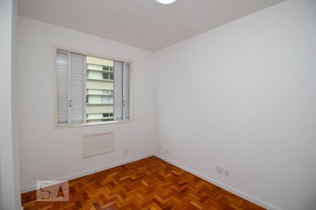 Apartamento à venda com 143m², 3 quartos e 1 vaga Apartamento à venda com 143m², 3 quartos e 1 vagaQuarto 1