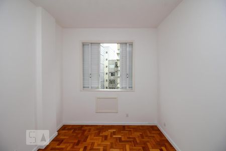 Quarto 1 de apartamento à venda com 3 quartos, 143m² em Copacabana, Rio de Janeiro