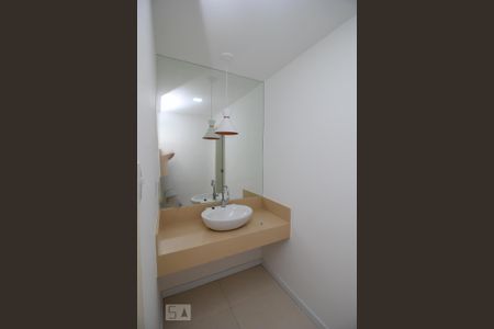 Apartamento à venda com 143m², 3 quartos e 1 vaga Apartamento à venda com 143m², 3 quartos e 1 vagaÁrea de Maquiagem