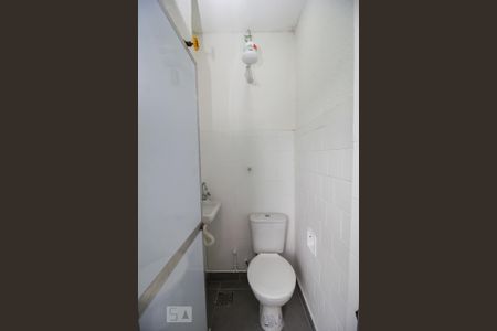 Apartamento à venda com 143m², 3 quartos e 1 vaga Apartamento à venda com 143m², 3 quartos e 1 vagaBanheiro de Serviço