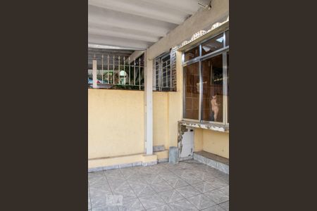 Casa à venda com 180m², 2 quartos e 1 vaga Casa à venda com 180m², 2 quartos e 1 vagaGaragem