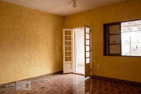 Quarto 1 de casa para alugar com 2 quartos, 180m² em Vila Medeiros, São Paulo