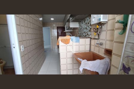 Apartamento à venda com 83m², 3 quartos e 1 vagaDetalhe da área de serviço