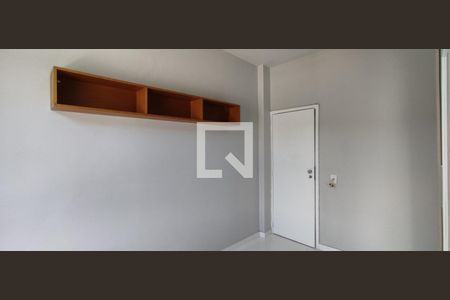 Apartamento à venda com 83m², 3 quartos e 1 vagaQuarto