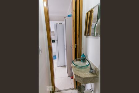 Lavabo   de casa de condomínio para alugar com 2 quartos, 90m² em Horto Florestal, São Paulo