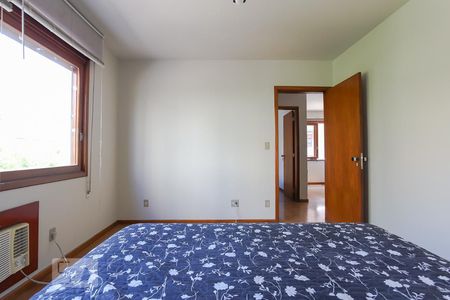 Quarto 1 de apartamento à venda com 2 quartos, 91m² em Vila Ipiranga, Porto Alegre