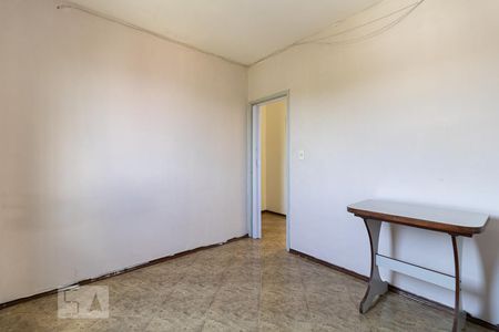 Quarto 1 de apartamento para alugar com 2 quartos, 47m² em Vila Liviero, São Paulo
