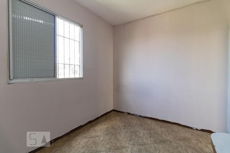 Quarto 1 de apartamento para alugar com 2 quartos, 47m² em Vila Liviero, São Paulo