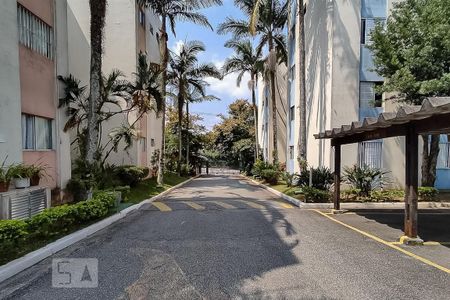 Apartamento para alugar com 47m², 2 quartos e 1 vaga Apartamento para alugar com 47m², 2 quartos e 1 vagaÁrea Comum