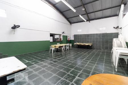 Apartamento para alugar com 47m², 2 quartos e 1 vaga Apartamento para alugar com 47m², 2 quartos e 1 vagaSalão de Festas