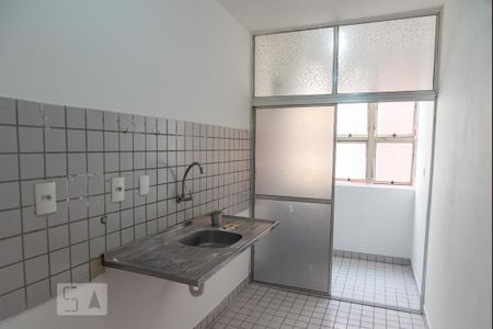 Apartamento à venda com 64m², 3 quartos e 1 vaga Apartamento à venda com 64m², 3 quartos e 1 vagaBanheiro