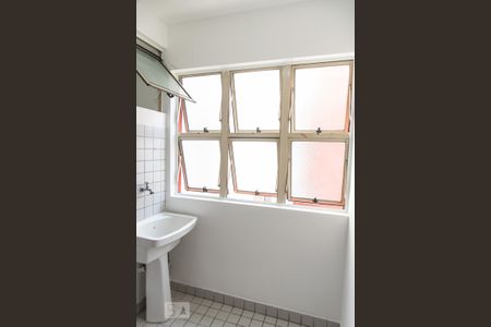 Apartamento à venda com 64m², 3 quartos e 1 vaga Apartamento à venda com 64m², 3 quartos e 1 vagaÁrea de serviço