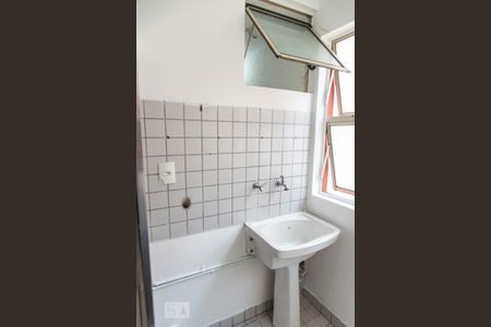 Apartamento à venda com 64m², 3 quartos e 1 vaga Apartamento à venda com 64m², 3 quartos e 1 vagaÁrea de serviço