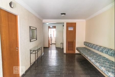 Apartamento à venda com 64m², 3 quartos e 1 vaga Apartamento à venda com 64m², 3 quartos e 1 vagaHall de entrada
