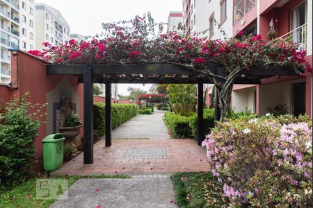 Apartamento à venda com 64m², 3 quartos e 1 vaga Apartamento à venda com 64m², 3 quartos e 1 vagaÁrea comum