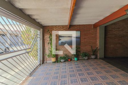 Casa para alugar com 150m², 2 quartos e 3 vagas Casa para alugar com 150m², 2 quartos e 3 vagasGaragem