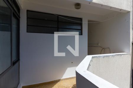 Sacada de apartamento para alugar com 2 quartos, 65m² em Sumarezinho, São Paulo