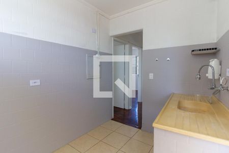 Cozinha de apartamento para alugar com 2 quartos, 65m² em Sumarezinho, São Paulo