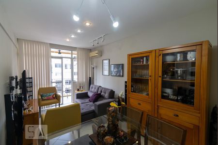 Apartamento à venda com 57m², 1 quarto e 1 vaga Apartamento à venda com 57m², 1 quarto e 1 vagaSala