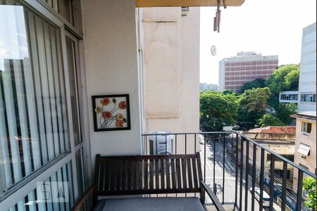 Apartamento à venda com 57m², 1 quarto e 1 vaga Apartamento à venda com 57m², 1 quarto e 1 vagaVaranda da Sala