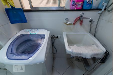 Apartamento à venda com 57m², 1 quarto e 1 vaga Apartamento à venda com 57m², 1 quarto e 1 vagaCozinha e Área de Serviço